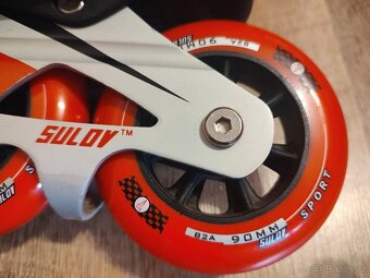 Stylové Inline brusle Sulov vel. 40-41, větší kolečka 90mm - 4