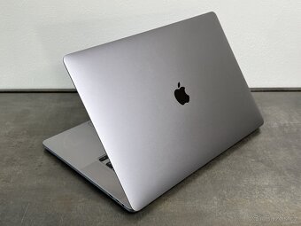 MacBook Pro 16" 2019 i7 512GB / 16GB / SG - 4
