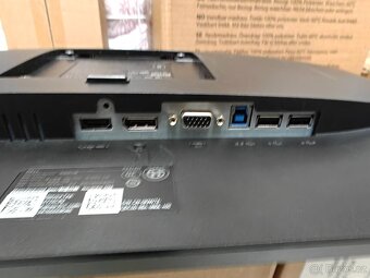 Monitor Dell 22" - 4
