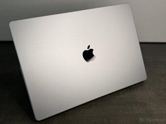 MacBook Pro 16'' 2021 / M1 Pro / 16GB / 512GB SSD / Silver - 4