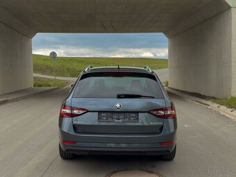 ŠKODA SUPERB III KŮŽE PAMĚTI MANUÁL SERVIS - 4