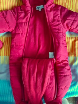Kojenecká zimní červená kombinéza Lee Cooper, vel. 56/62 - 4