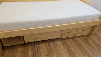 Jednolůžková postel se zásuvkami + zdravotní matrace - 4