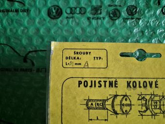 pojistné šrouby kol Škoda Favorit délka 30mm - 4