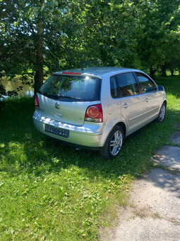 Prodám Volkswagen Polo 1.6 77kw automaticka predovovka - 4