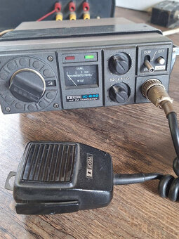 Prodám větší množství radiostanic končím - 4
