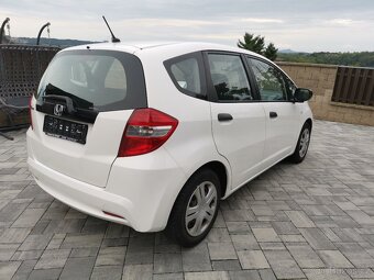 Honda Jazz 1.2i VTEC 66kw facelift - 121996km - PEKNY STAV - 4