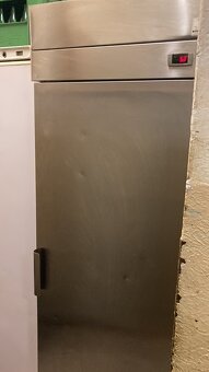 Prodám kompletní vybavení restaurační kuchyně - 4
