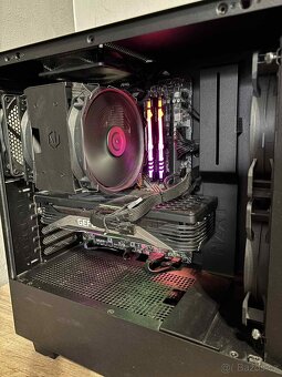 Ryzen 7 5700X, RTX 3070, 32 GB ram - 4