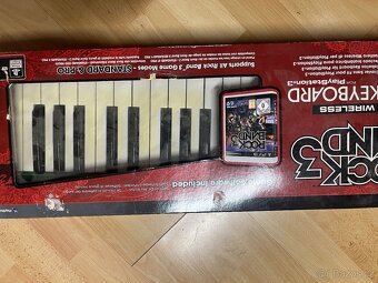 Ahoj chtel bych prodat playstation 3 - 4