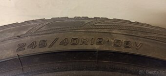 Falken Eurowinter HS01 245/40 R19 98V 4,5 - 5,5mm - 4