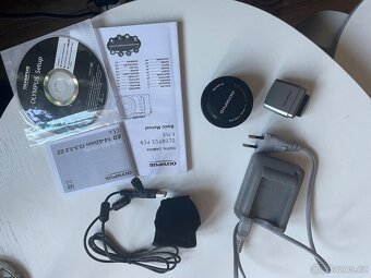 Olympus PEN E-PL 8 kompletní balení - 4