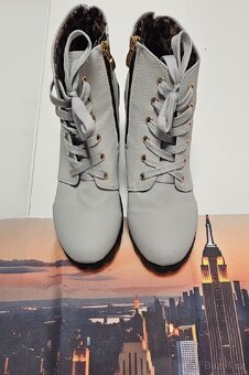 Dámské kotníkové boty - 4