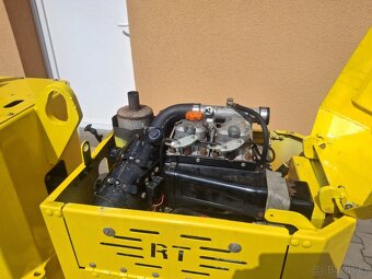 Vibrační válec Wacker neuson RT820 - 4