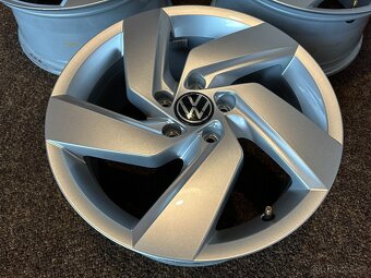 Alu kola VW Golf 5x112 R17 - 4