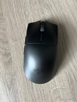 Razer Viper V3 HyperSpeed - 4