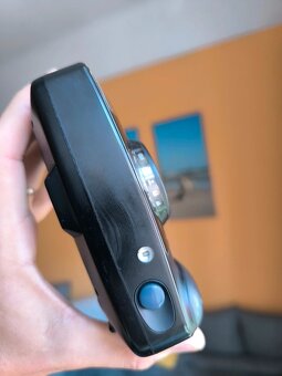 Minolta C20 Analogový kompaktní fotoaparát na kinofilm. - 4