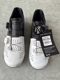 Scott Road RC - 4