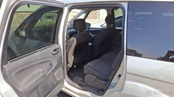 Ford Galaxy 2.0 benzín 2008, 257 tisíc najeto 7 míst - 4
