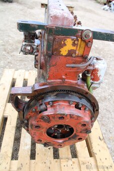 Zetor 8011 8045 motor díly z něj - 4