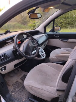Citroen C8 - 4