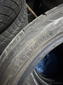 Letni pneu Nitto 245/40/19 - 4