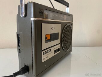 Radiomagnetofon Sony CF-160L, rok 1975 - 4