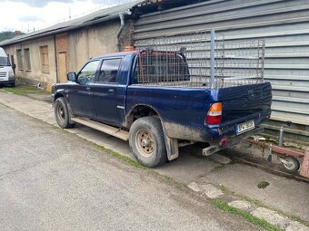 Mitsubishi L200 - 4