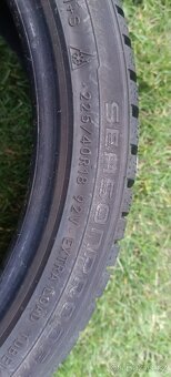 Celoroční pneu 225/40 R18 - 4