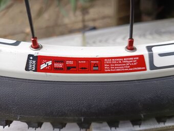Zapletená kola DT Swiss 26 TOP 1450g - 4