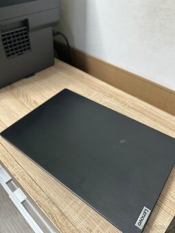 Lenovo V15 G4 AMN - 4