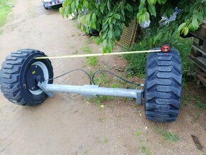 Náprava bržděná - 4