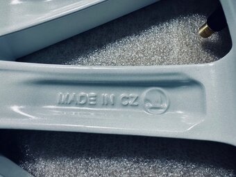 Originál kola 18” Škoda Octavia III/3 Turini - 4