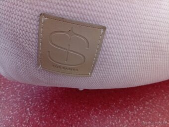 Zavinovačka s hnízdečkem - 4