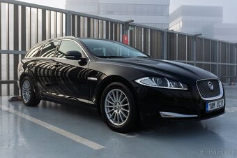 Jaguar XF 2.2D Sportbrake - 4