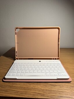 Klavesnice pro IPad 9, 8, 7 generace, Air 3 - 4
