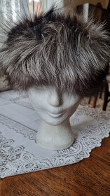 Pravé kožešinové čepice a límce - 4