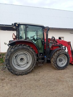 Traktor Massey Ferguson - 4