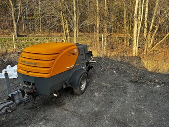 Putzmeister P718 - 4