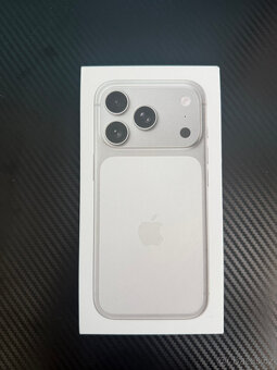 Iphone 17 Pro stříbrná 256GB - 4
