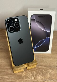 iPhone 16 Pro 512GB - Černý Titan - 4