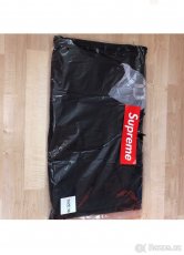 Supreme bunda vel.M DIGITAL LOGO - 4