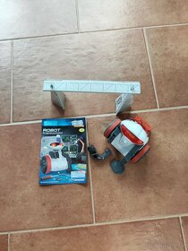 prodám inteligentního robota - 4