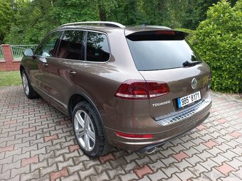 VW Touareg 3,0 Tdi 180kw r-line - 4