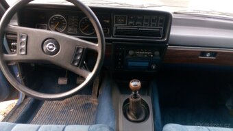 Opel Rekord -E - 4