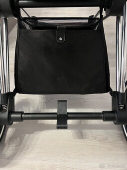 Cybex Priam Platimum střibrná+černá - 4