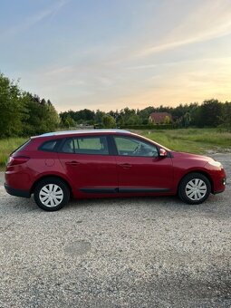 RENAULT MEGANE 1.6 74KW COMBI - 4