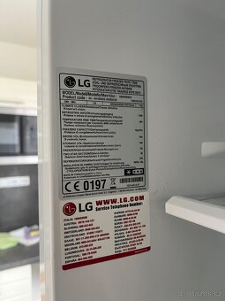 LG lednice s mrazákem - 4
