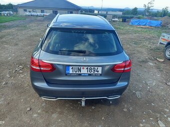 Mercedes-Benz C200d - 4