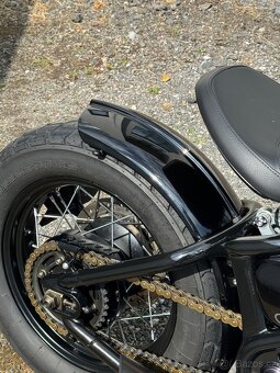 Triumph Bobber - 4
